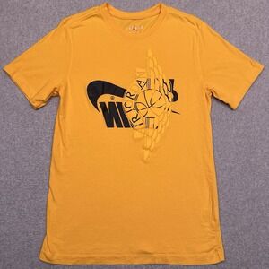 Nike Air Jordan Futura Wing Graphic T-Shirt Men Small Yellow Short Sleeve AO0601